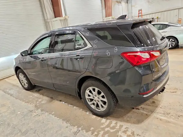 2GNAXUEVXK6261116 2019 CHEVROLET EQUINOX - Image 2