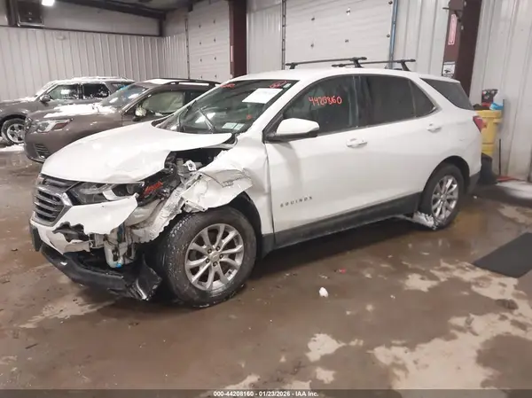 2GNAXUEVXK6266882 2019 CHEVROLET EQUINOX - Image 2