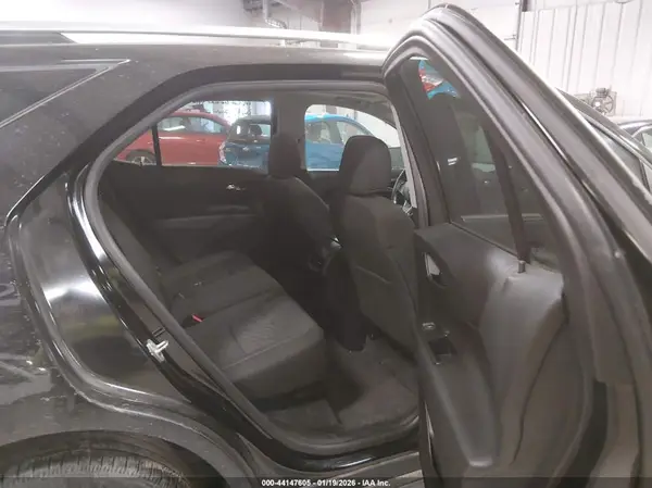 2GNAXUEVXK6282998 2019 CHEVROLET EQUINOX - Image 8