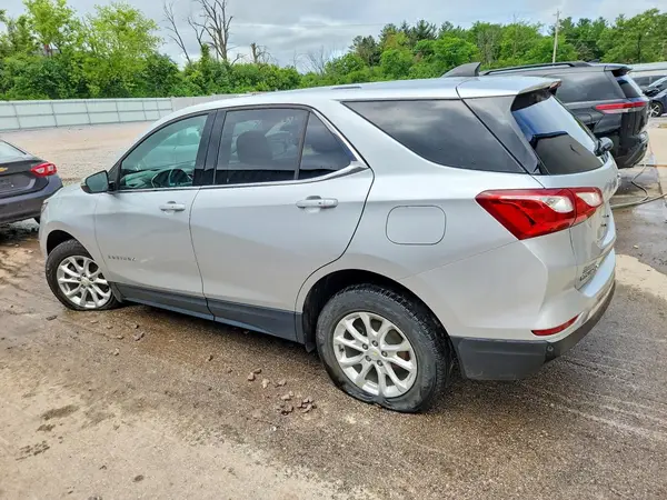 2GNAXUEVXK6294438 2019 CHEVROLET EQUINOX - Image 2