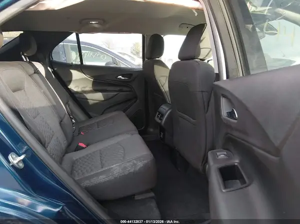 2GNAXUEVXK6303168 2019 CHEVROLET EQUINOX - Image 8