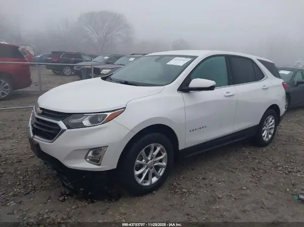 2GNAXUEVXK6303879 2019 CHEVROLET EQUINOX - Image 2