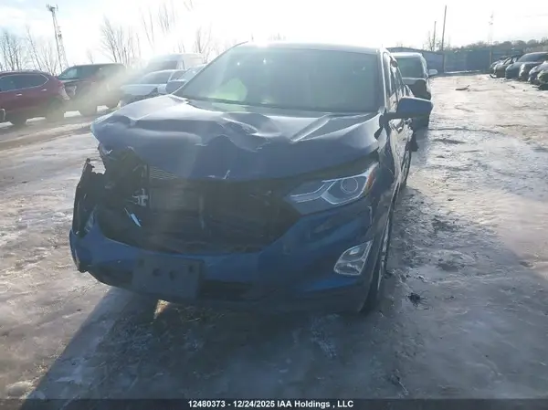 2GNAXUEVXL6151913 2020 CHEVROLET EQUINOX - Image 2
