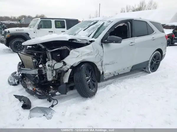 2GNAXUEVXM6113079 2021 CHEVROLET EQUINOX - Image 2
