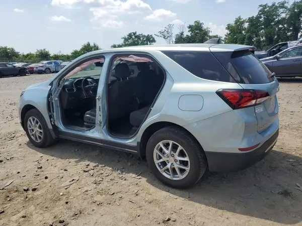 2GNAXUEVXN6137299 2022 CHEVROLET EQUINOX - Image 2