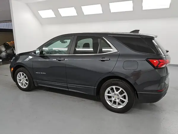 2GNAXUEVXN6140445 2022 CHEVROLET EQUINOX - Image 2