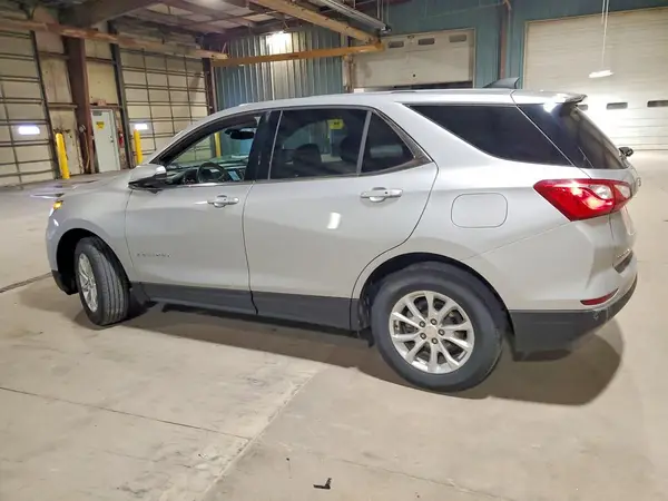 2GNAXUEZ5K6268197 2019 CHEVROLET EQUINOX - Image 2