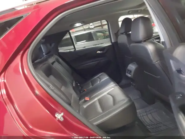 2GNAXVEV0J6100083 2018 CHEVROLET EQUINOX - Image 8