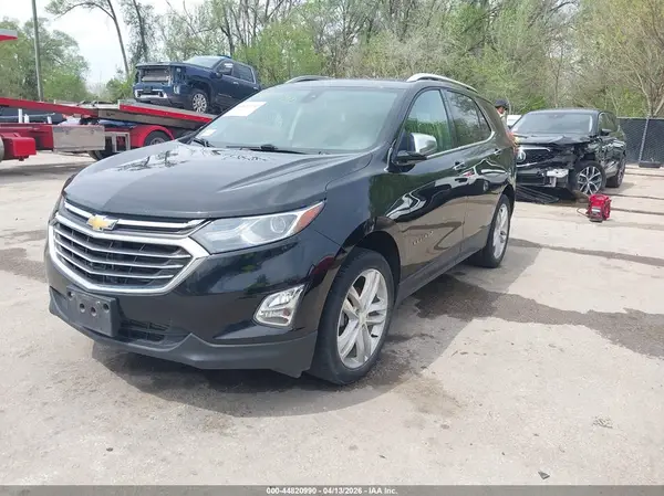 2GNAXVEV0J6105882 2018 CHEVROLET EQUINOX - Image 2