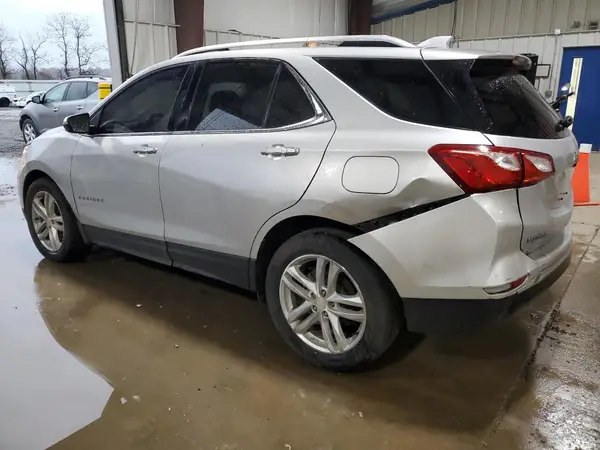 2GNAXVEV0J6124819 2018 CHEVROLET EQUINOX - Image 2