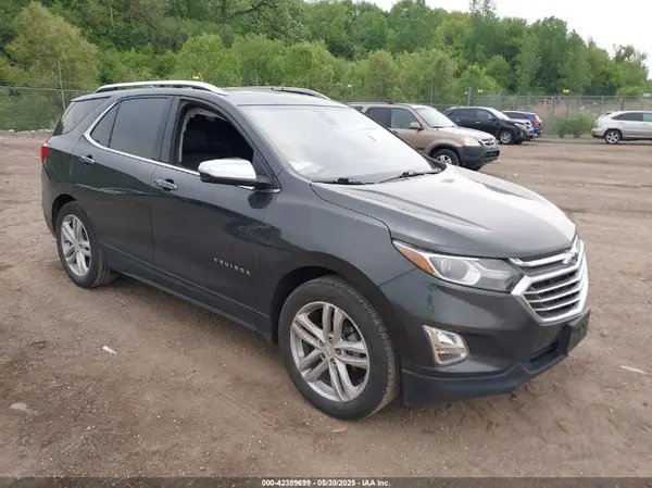 2GNAXVEV0J6227075 2018 CHEVROLET EQUINOX - Image 1