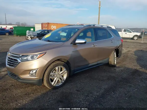 2GNAXVEV0J6234849 2018 CHEVROLET EQUINOX - Image 2