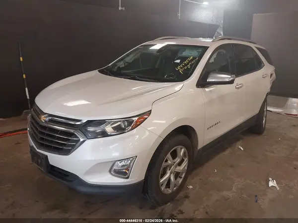 2GNAXVEV0J6269410 2018 CHEVROLET EQUINOX - Image 2