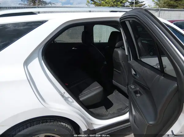 2GNAXVEV0J6277510 2018 CHEVROLET EQUINOX - Image 8