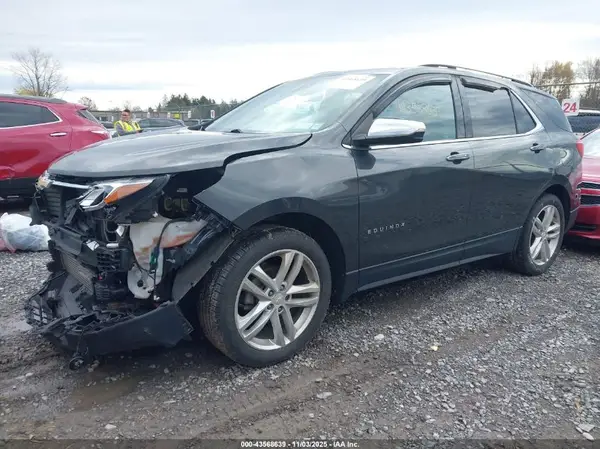 2GNAXVEV0J6287471 2018 CHEVROLET EQUINOX - Image 2