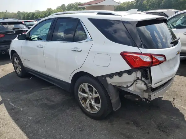 2GNAXVEV0J6305676 2018 CHEVROLET EQUINOX - Image 2