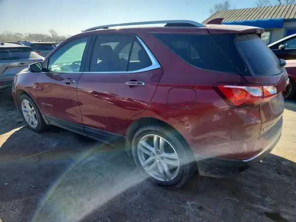 2GNAXVEV1J6114042 2018 CHEVROLET EQUINOX - Image 2