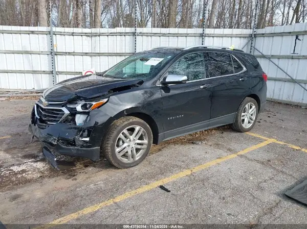 2GNAXVEV1J6126403 2018 CHEVROLET EQUINOX - Image 2