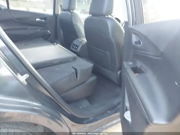 2GNAXVEV1J6183202 2018 CHEVROLET EQUINOX - Image 8