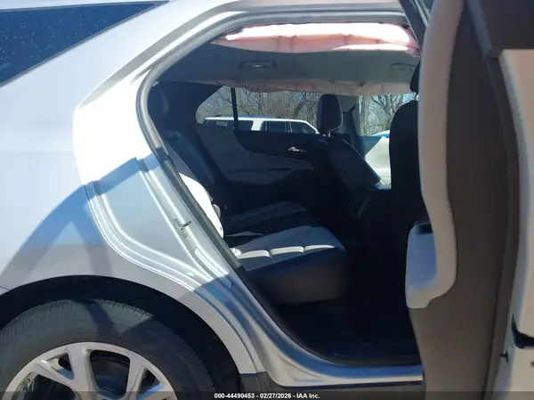 2GNAXVEV1J6322812 2018 CHEVROLET EQUINOX - Image 8