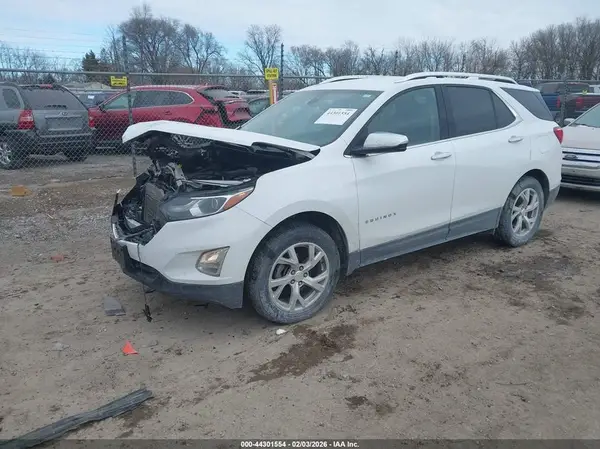 2GNAXVEV1J6324379 2018 CHEVROLET EQUINOX - Image 2