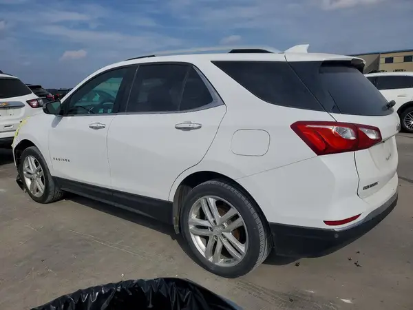 2GNAXVEV2J6103681 2018 CHEVROLET EQUINOX - Image 2