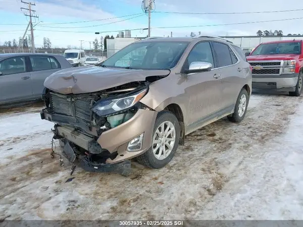 2GNAXVEV2J6263351 2018 CHEVROLET EQUINOX - Image 2
