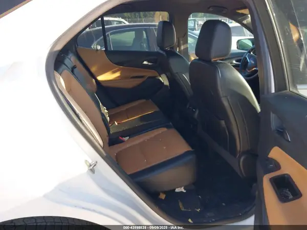 2GNAXVEV2J6285575 2018 CHEVROLET EQUINOX - Image 8