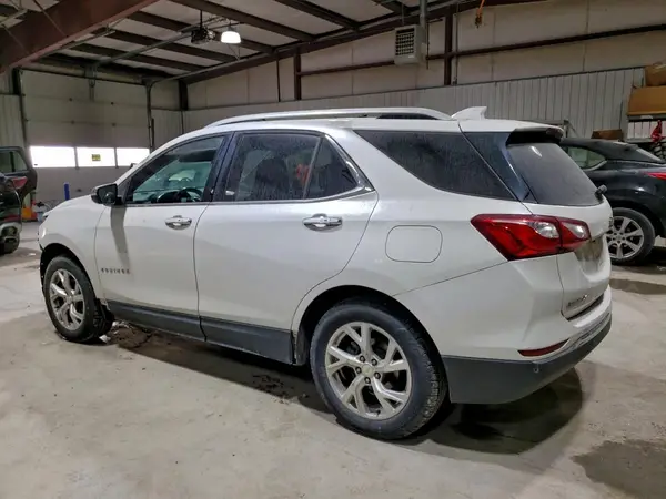 2GNAXVEV2J6307574 2018 CHEVROLET EQUINOX - Image 2