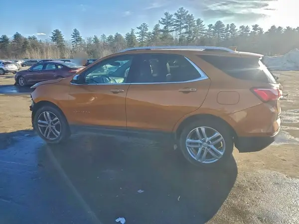 2GNAXVEV3J6101616 2018 CHEVROLET EQUINOX - Image 2