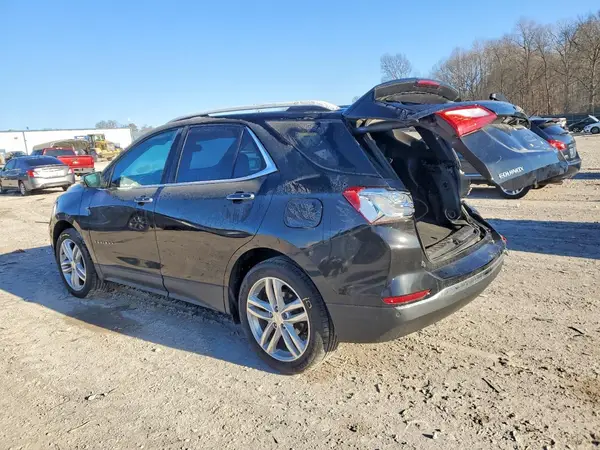 2GNAXVEV3J6150086 2018 CHEVROLET EQUINOX - Image 2