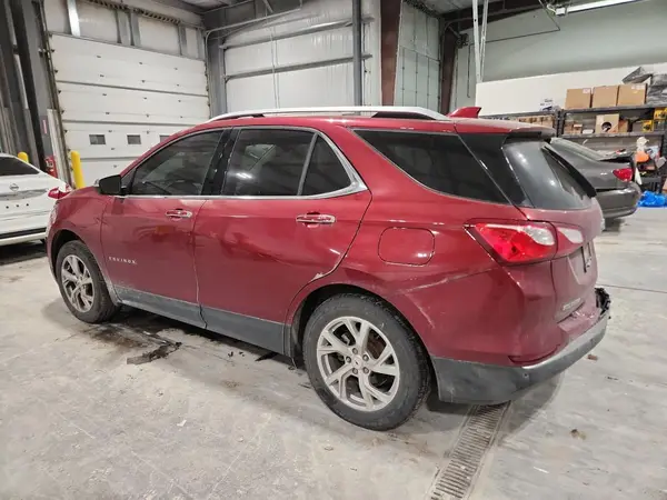 2GNAXVEV3J6178809 2018 CHEVROLET EQUINOX - Image 2