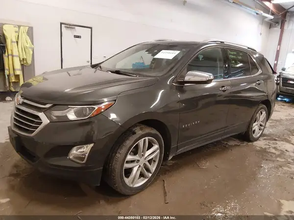 2GNAXVEV3J6255355 2018 CHEVROLET EQUINOX - Image 2