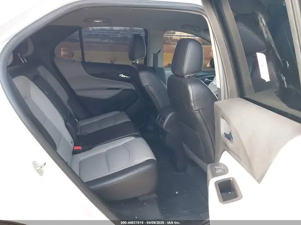 2GNAXVEV3J6272446 2018 CHEVROLET EQUINOX - Image 8