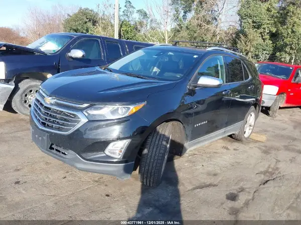 2GNAXVEV4J6133197 2018 CHEVROLET EQUINOX - Image 2