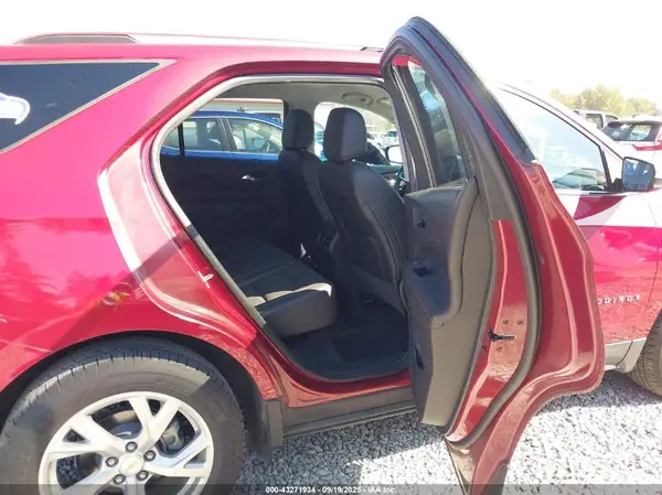 2GNAXVEV4J6134592 2018 CHEVROLET EQUINOX - Image 8