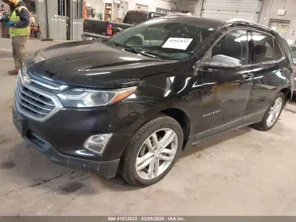 2GNAXVEV4J6172565 2018 CHEVROLET EQUINOX - Image 2