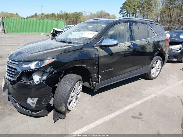 2GNAXVEV5J6101262 2018 CHEVROLET EQUINOX - Image 2