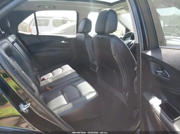 2GNAXVEV5J6101262 2018 CHEVROLET EQUINOX - Image 8