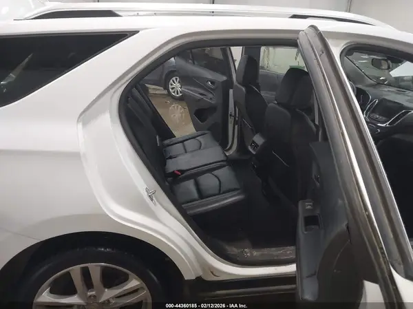 2GNAXVEV5J6117543 2018 CHEVROLET EQUINOX - Image 8