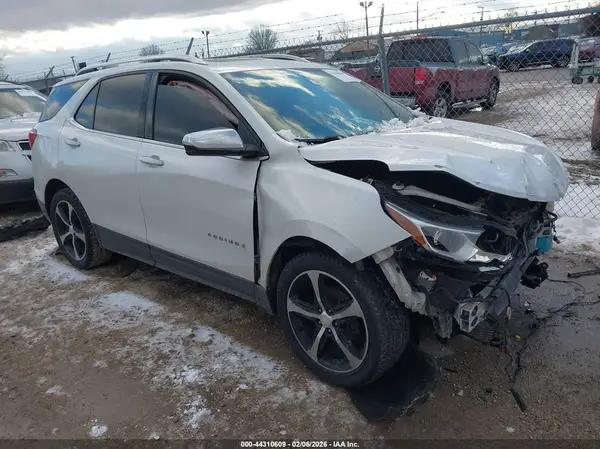 2GNAXVEV5J6137405 2018 CHEVROLET EQUINOX - Image 1