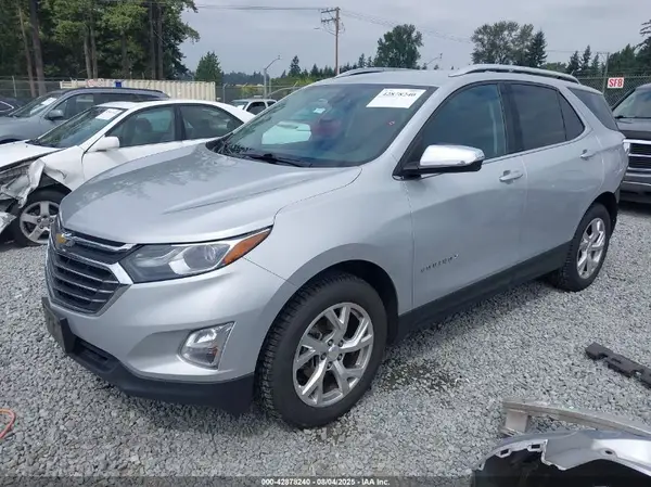 2GNAXVEV5J6198043 2018 CHEVROLET EQUINOX - Image 2