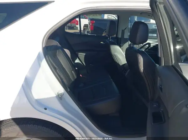 2GNAXVEV5J6302157 2018 CHEVROLET EQUINOX - Image 8