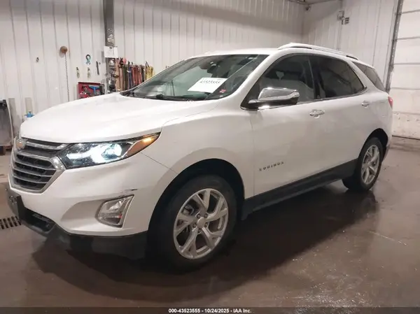 2GNAXVEV6J6142788 2018 CHEVROLET EQUINOX - Image 2