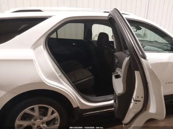 2GNAXVEV6J6142788 2018 CHEVROLET EQUINOX - Image 8