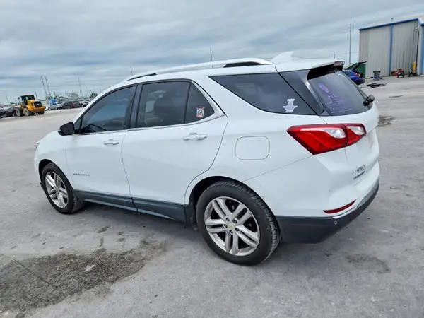 2GNAXVEV6J6169263 2018 CHEVROLET EQUINOX - Image 2