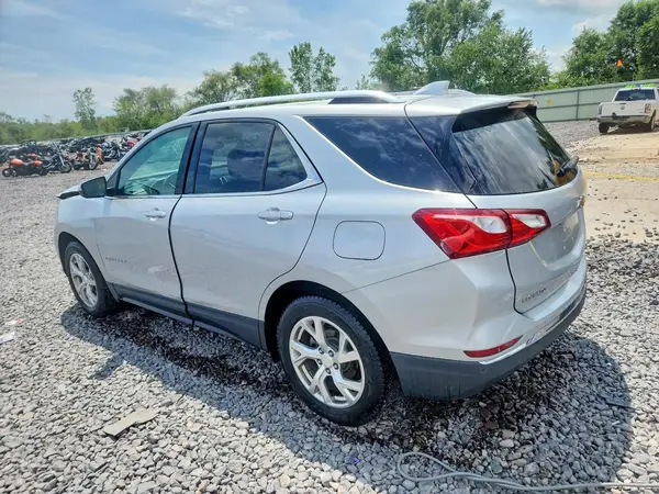 2GNAXVEV6J6206439 2018 CHEVROLET EQUINOX - Image 2