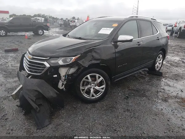 2GNAXVEV6J6248822 2018 CHEVROLET EQUINOX - Image 2