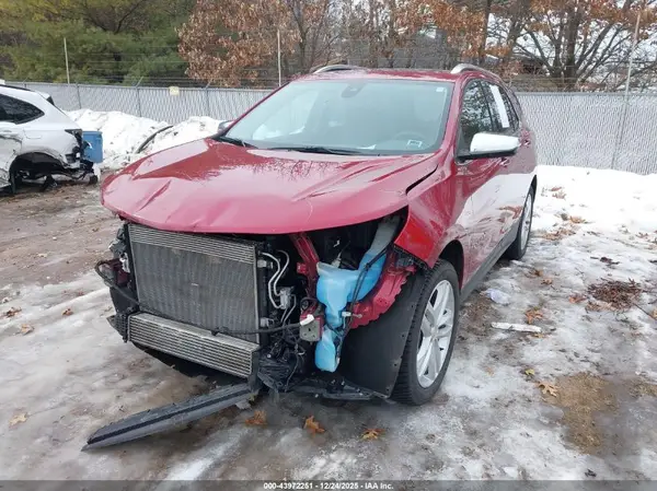 2GNAXVEV6J6352291 2018 CHEVROLET EQUINOX - Image 2