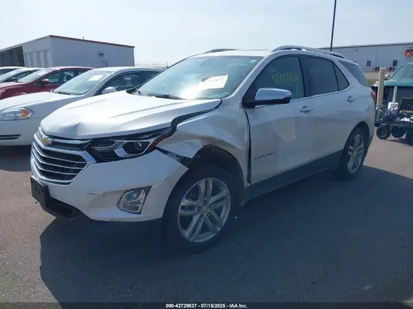 2GNAXVEV7J6214114 2018 CHEVROLET EQUINOX - Image 2